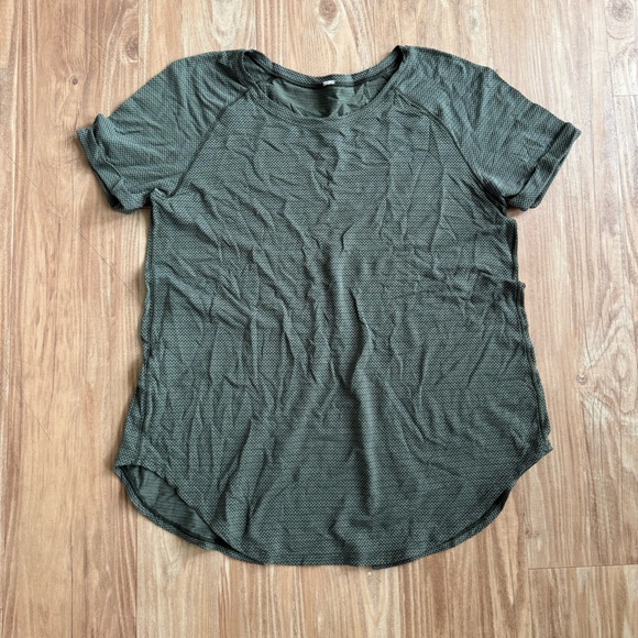 Lululemon Olive Green Women's Top - Picture 1 of 6